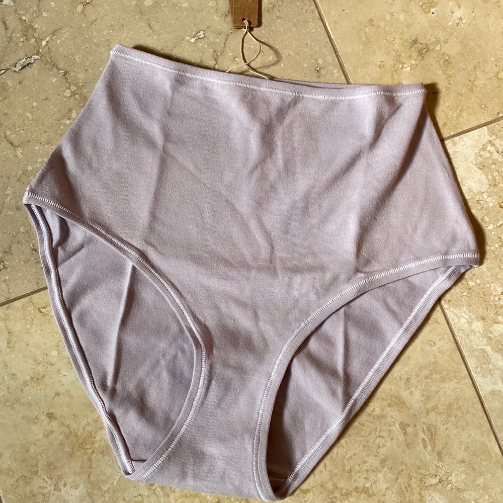 SKIMS WOMENS BRIEFS . Small . Iris Mica - Picture 1 of 3